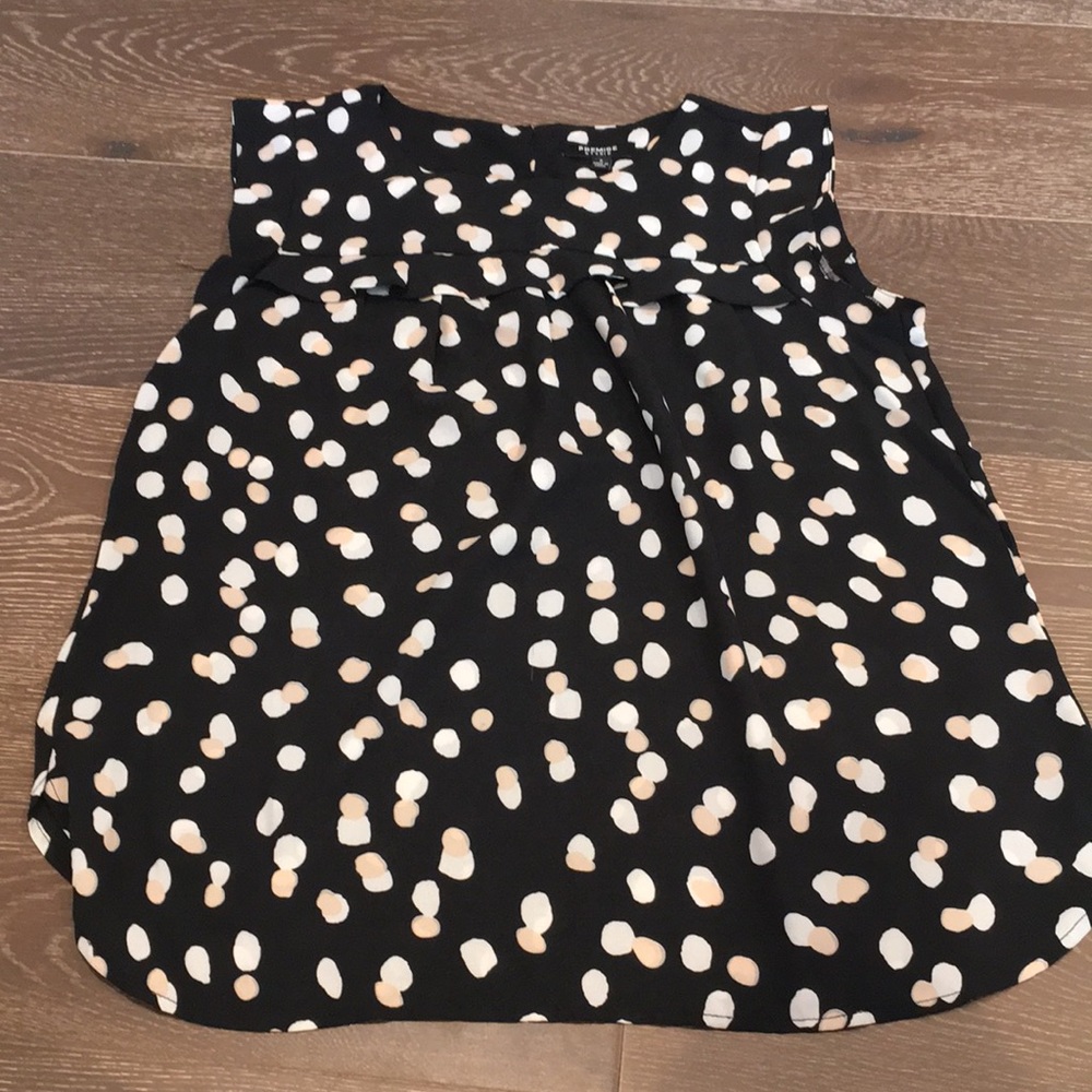 Beautiful light flowing dotted blouse. Excellent condition. Small